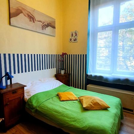 The Apartment In Strict City Center. Self Check-In Cracóvia Exterior foto